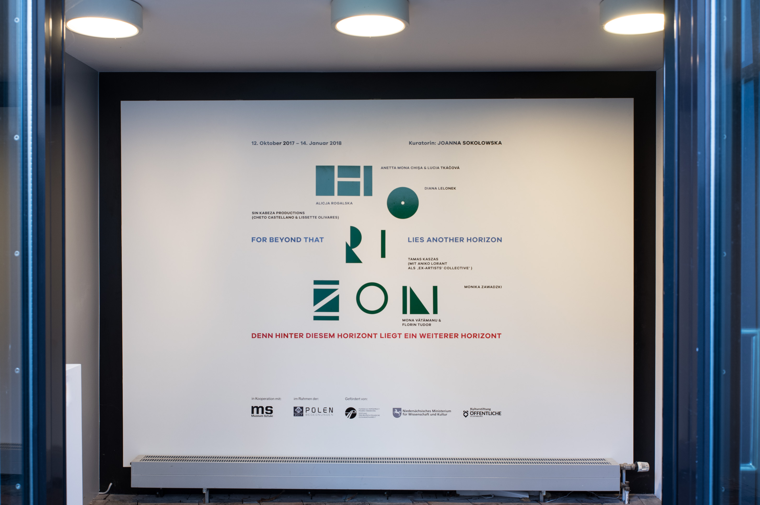 The photo shows the entrance area of the Edith Russ House during the ehibition For Beyond that Horizon Lies Another Horizon. Photo © Edith-Russ-Haus