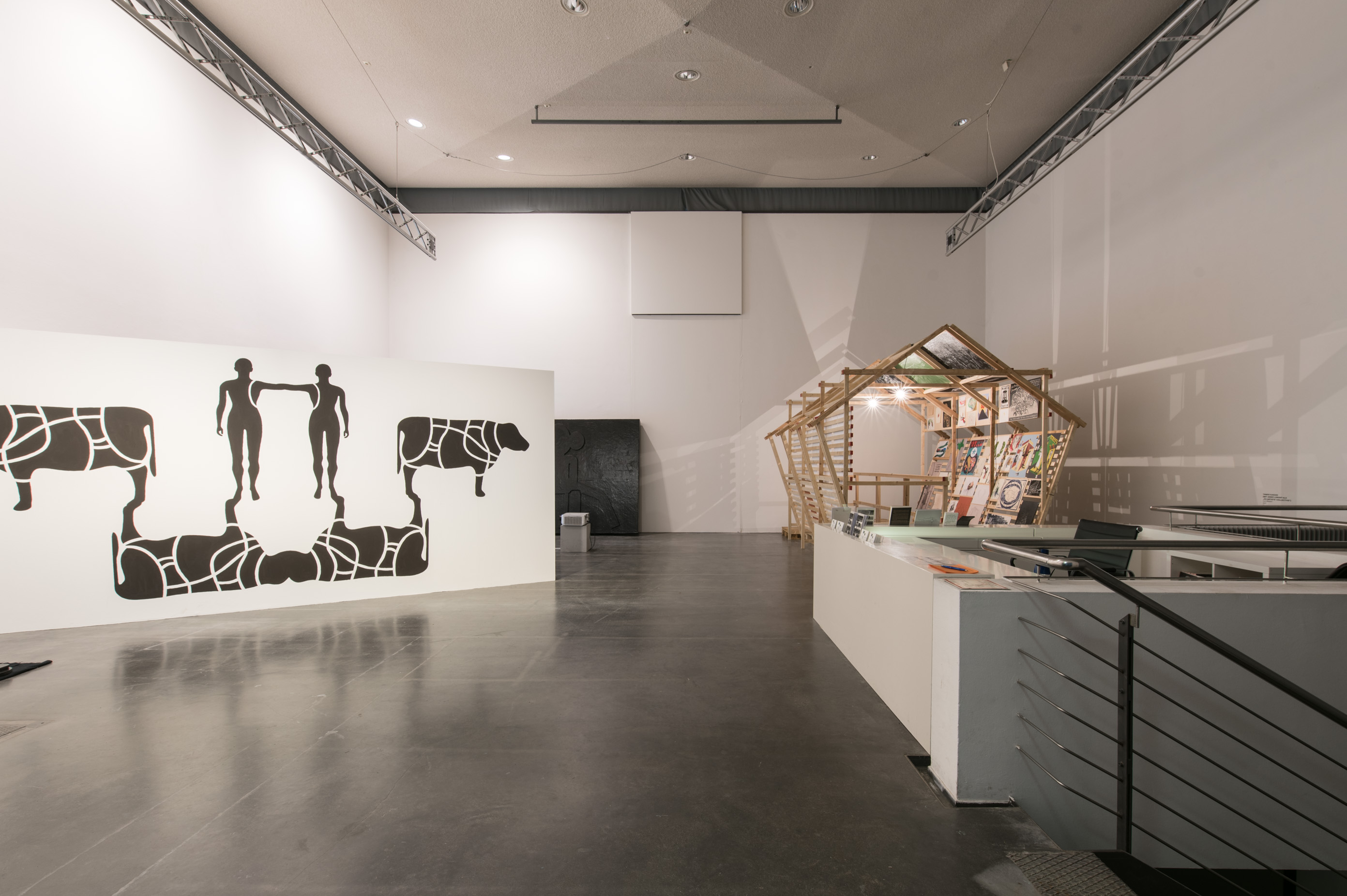 The photo shows the upper floor of the Edith Russ House with the Exhibition view For Beyond that Horizon Lies Another Horizon. Photo © Edith-Russ-Haus