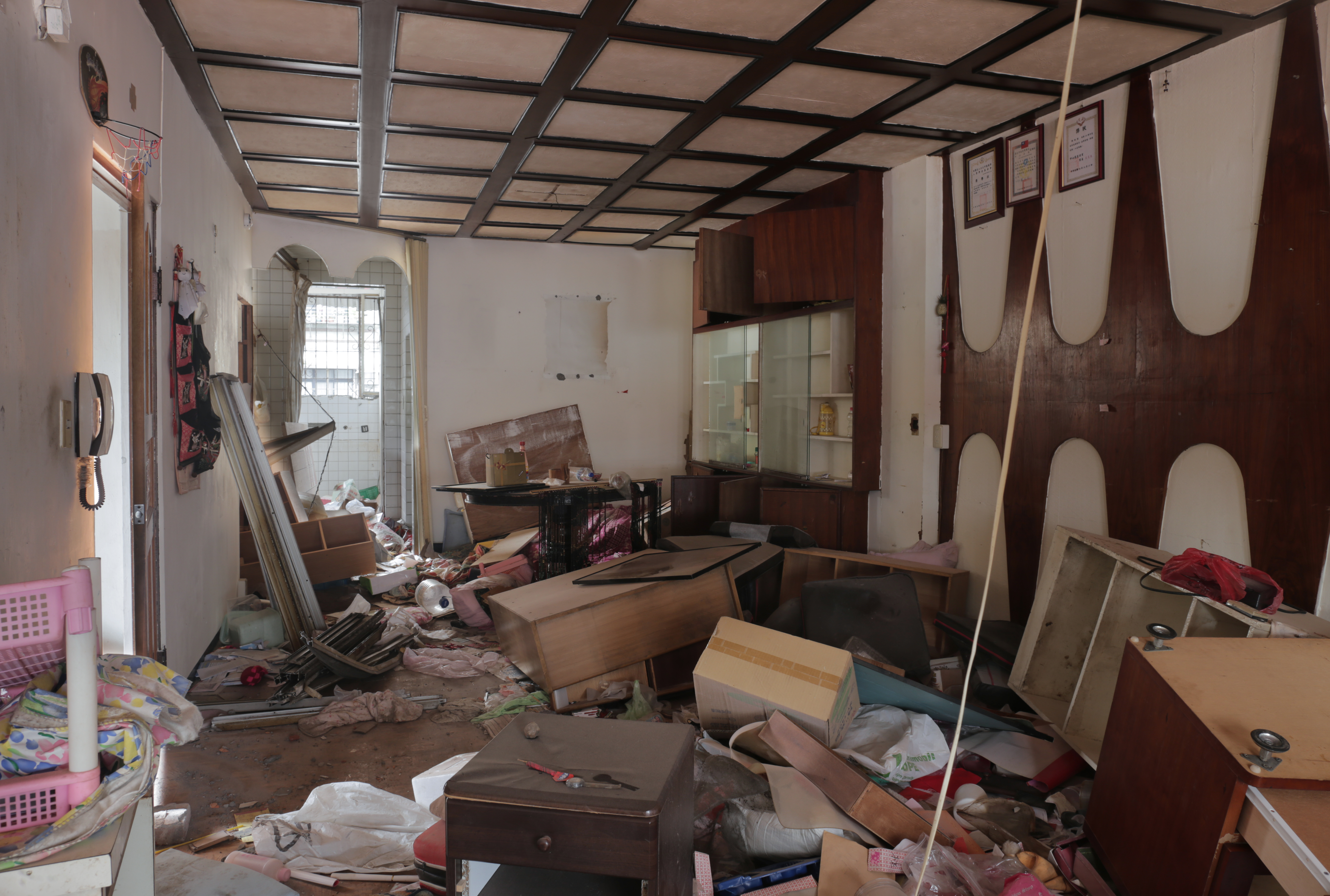 Karolina Breguła, Houses Earmarked for Demolition, photography 2019, courtesy of the artist and lokal_30 Gallery