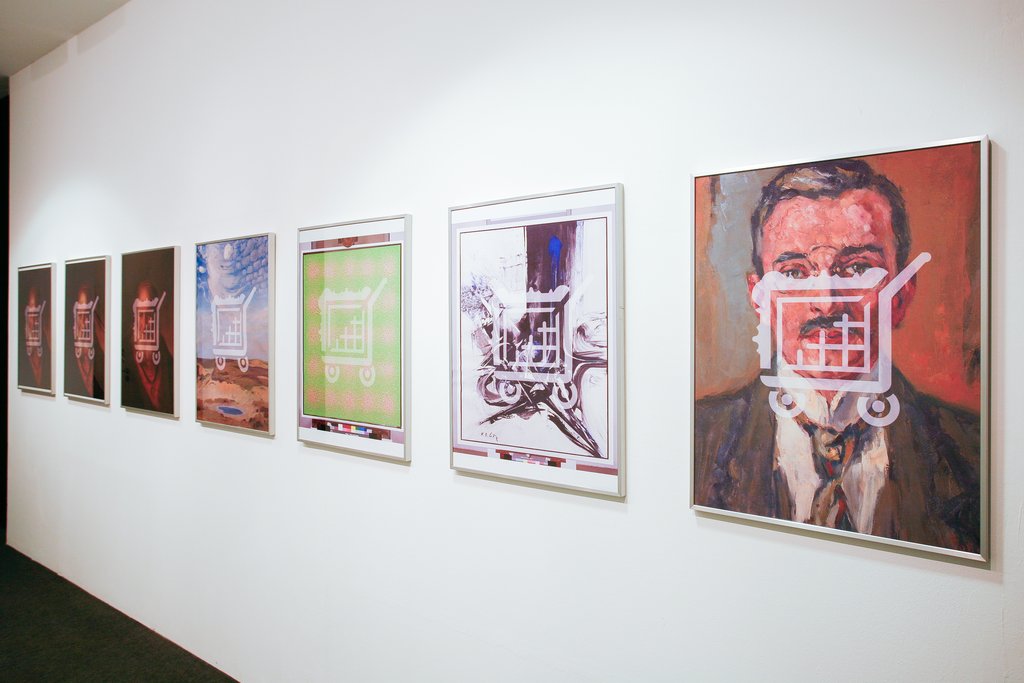 Das Foto zeigt das Untergeschoss des Edith-Russ-Hauses mit dem Kunstwerk von Cornelia Sollfrank: www.art-content24.de. Foto Christoph Irrgang © Edith-Russ-Haus