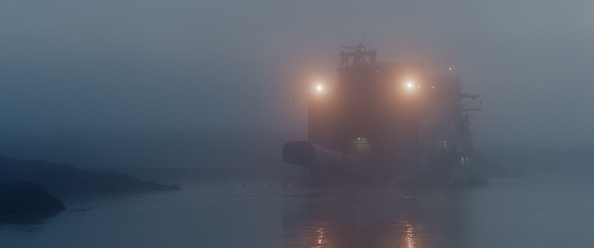 Dies ist eine Abbildung des Kunstwerks Dark Matter, Videostill © Viktor Brim 2020